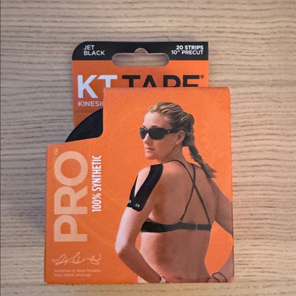 KT Tape Kinesiology Therapeutic Tape in Black - Picture 2 of 2